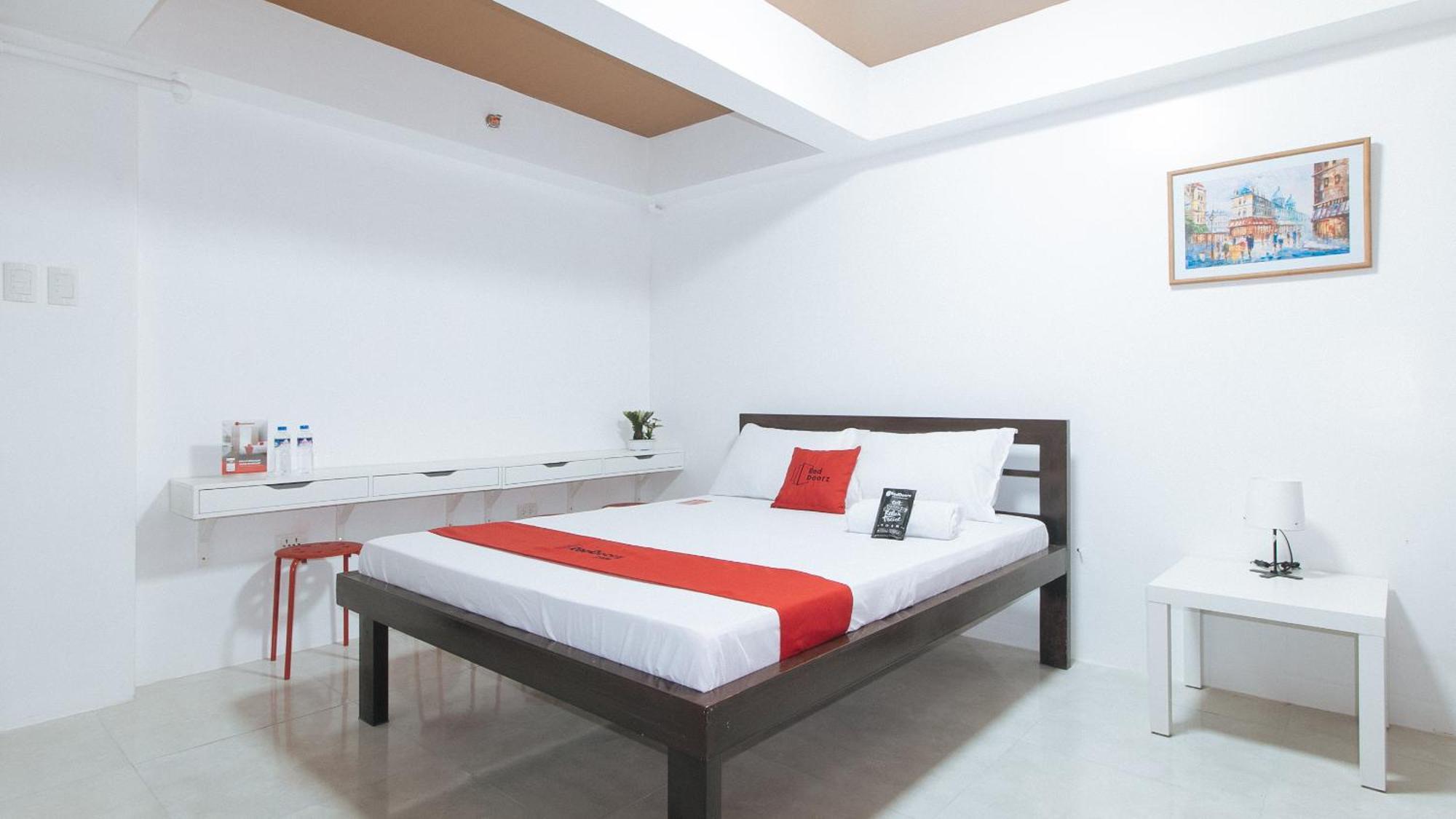 Reddoorz Near Ust Sampaloc Manila Otel Dış mekan fotoğraf