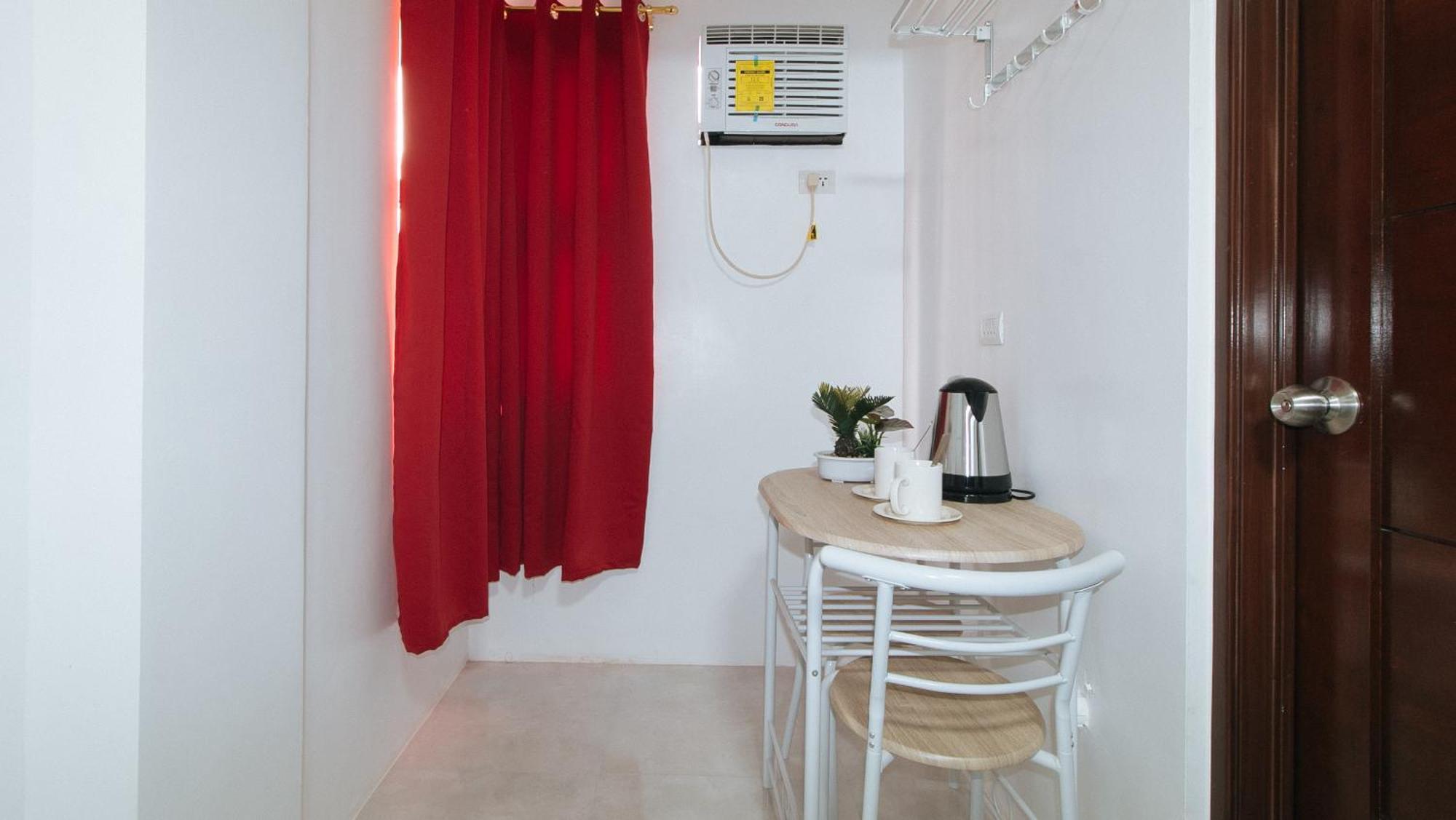 Reddoorz Near Ust Sampaloc Manila Otel Dış mekan fotoğraf