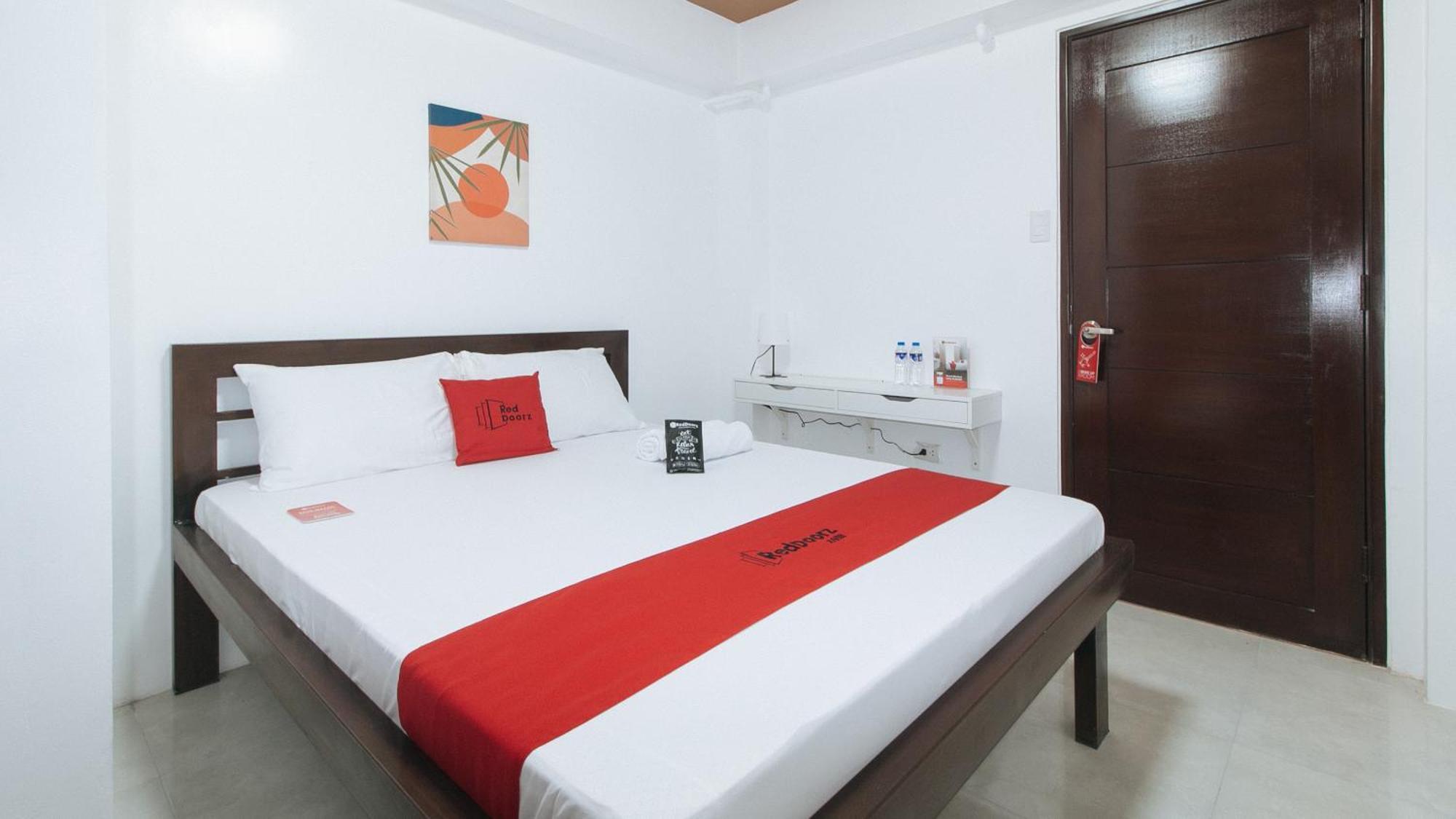 Reddoorz Near Ust Sampaloc Manila Otel Dış mekan fotoğraf